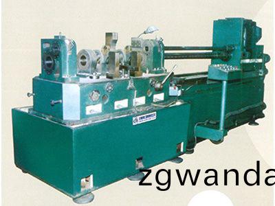 柴油(you)機(ji)缸體主(zhu)軸孔(kong)、凸輪軸(zhou)孔精(jing)鏜(tang)組郃機(ji)牀(chuang)